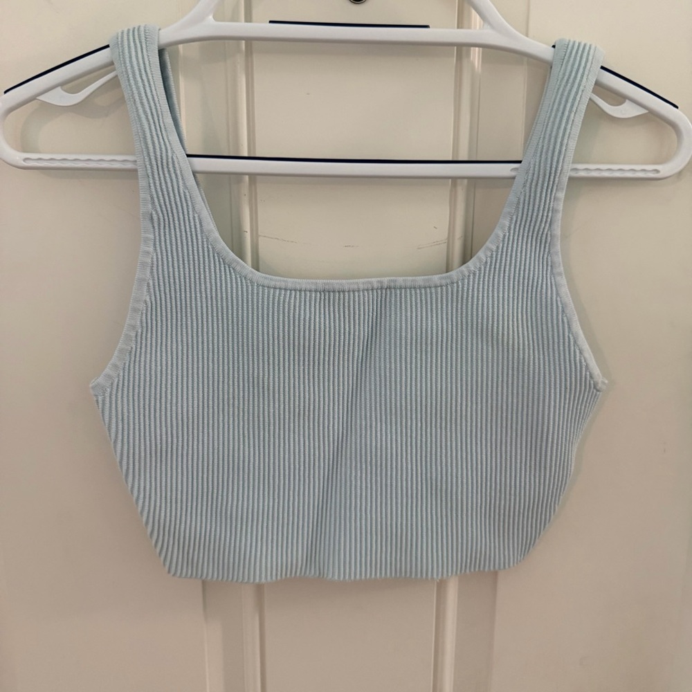 Babaton Ribbed Crop Top M | Light Blue Stretch Knit